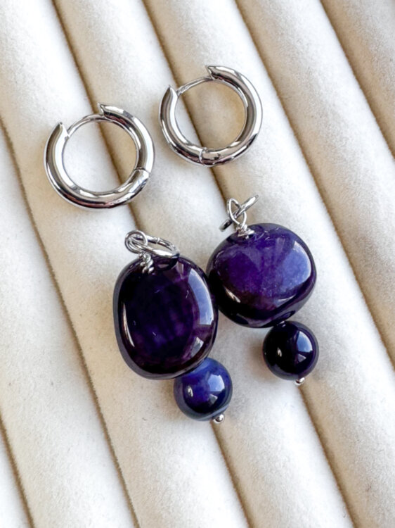Серьги из фиолетовых агатов